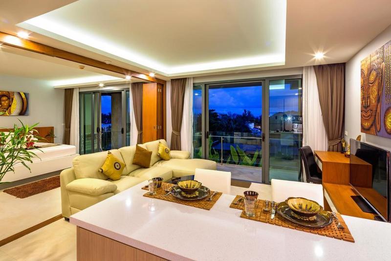 At The Tree Condominium Phuket Luaran gambar